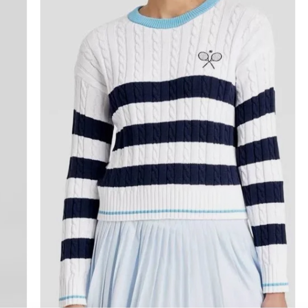 Sweater with embroidered tennis rackets emblem size xs